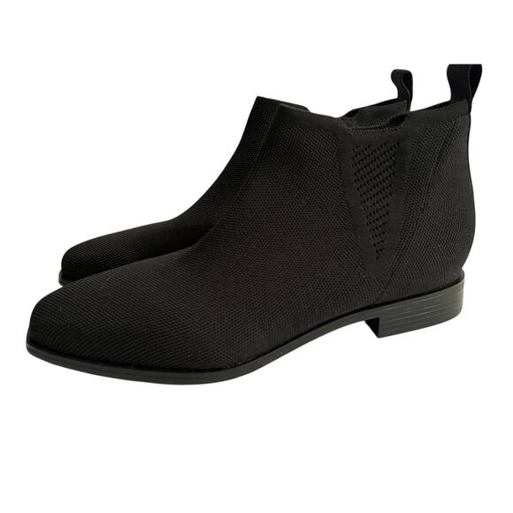 NWOB Vivaia Ryan Pro Square-Toe Boot •41/10• Water-Repellent Ankle Black $199 - Picture 2 of 10